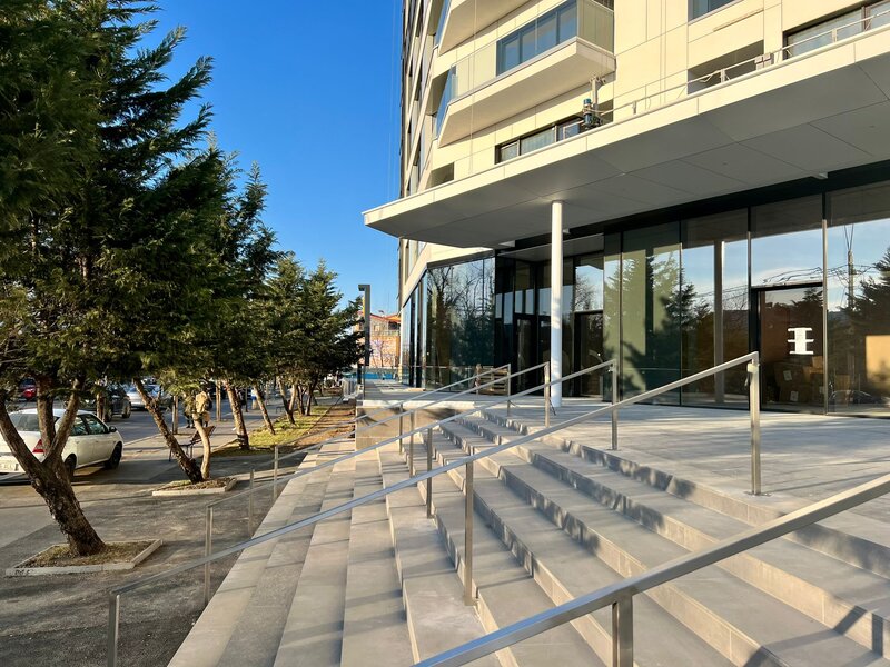 Floreasca Spatiu Com 124 mp 6 m inaltime, One Verdi Park