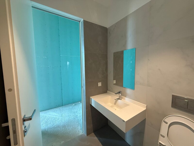 Floreasca Spatiu Com 124 mp 6 m inaltime, One Verdi Park