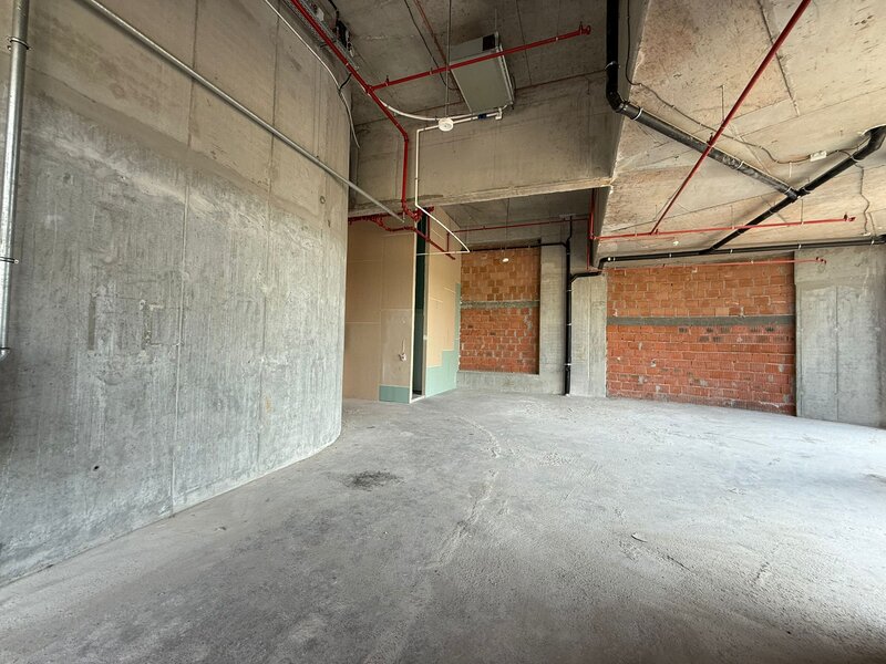 Floreasca Spatiu Com 124 mp 6 m inaltime, One Verdi Park